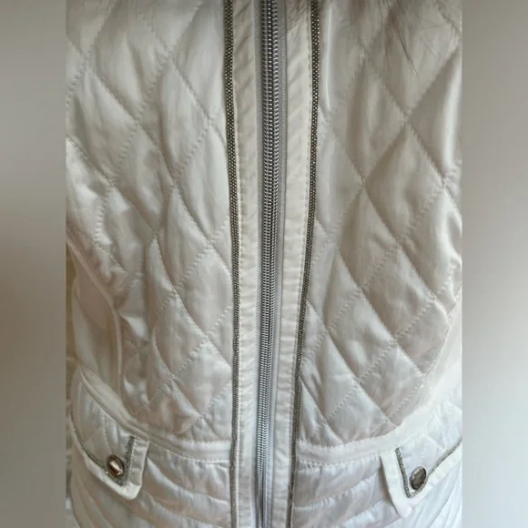 White House Black Market Winter White Jacket/Coat with Removable Faux Fur Collar - Picture 8 of 13